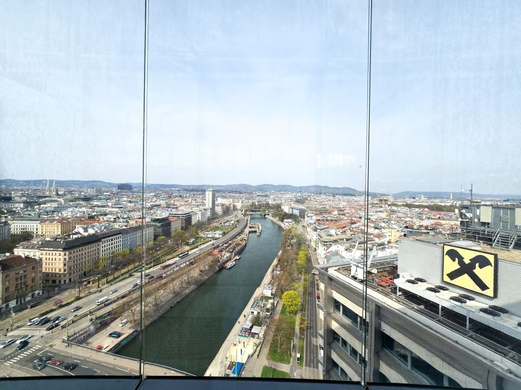 Blick über Wien aus dem Raiffeisen Haus